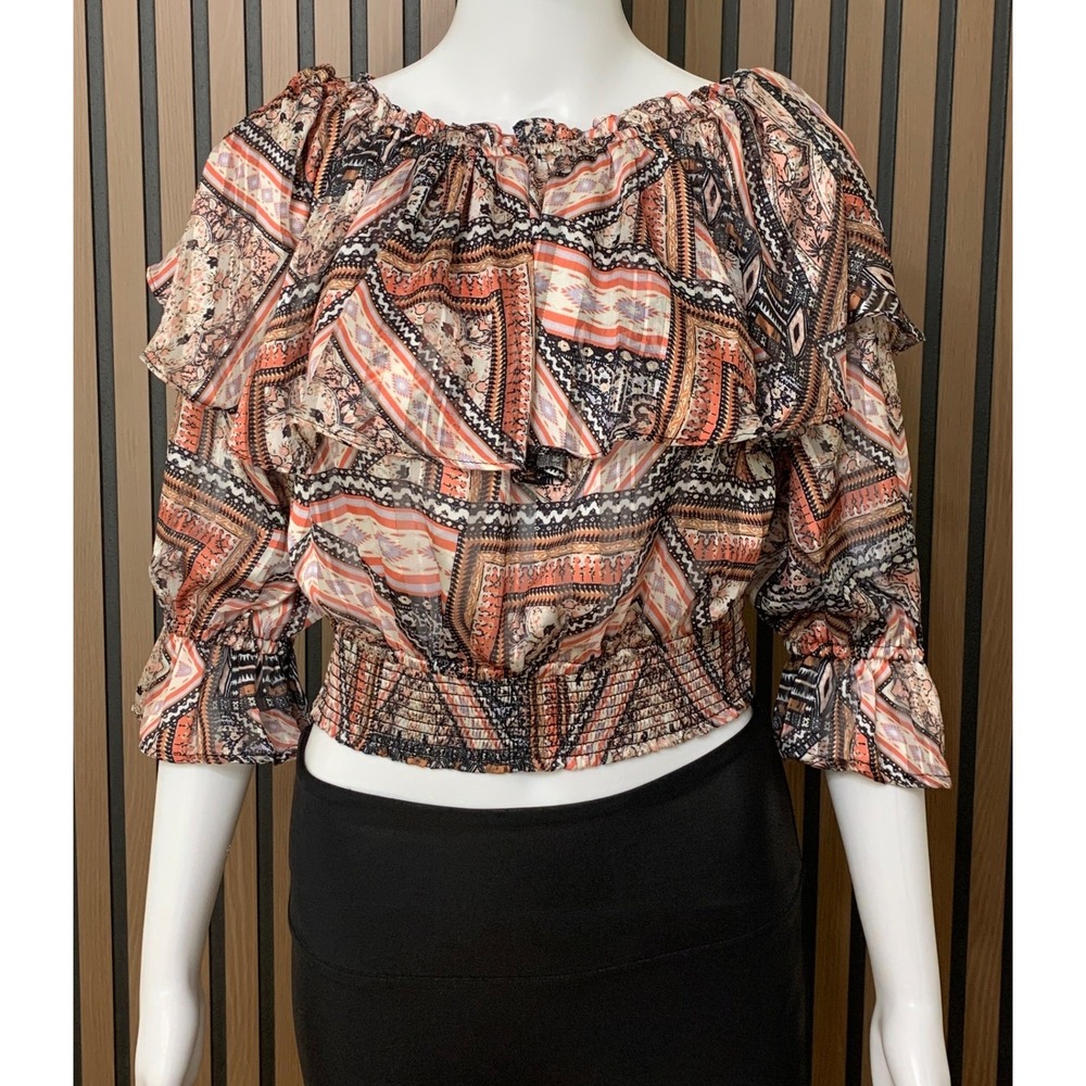 Shyanne Off The Shoulder Boho Ruffle Crop Top Pink Geometric Print M Western